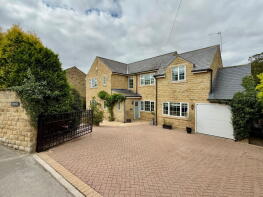 Ridsdale, School Lane, Collingham, Wetherby LS22 5BQ