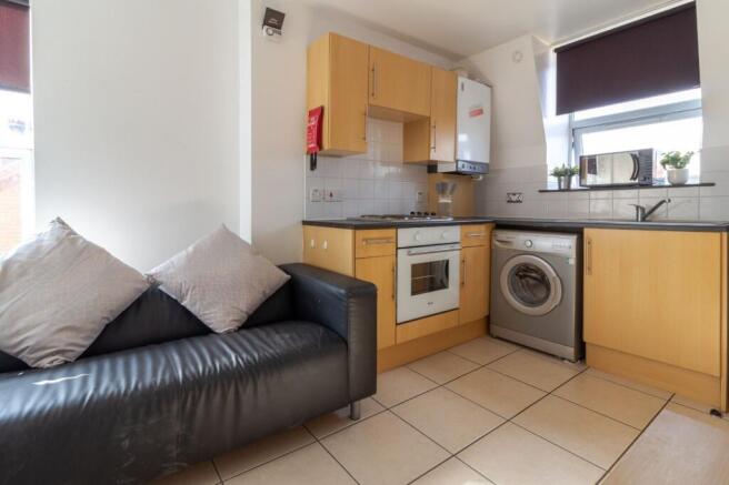 Kitchen / Living Room