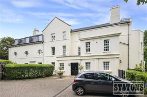 Flat 1, 61 65 Ludgrove Hall, Games Road, Barnet EN4 9HX