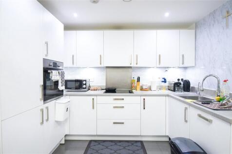 Perkins Gardens, Ickenham, Uxbridge, UB10