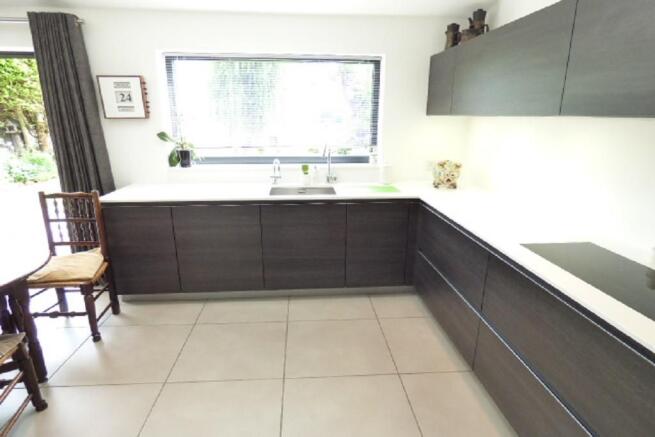 Kitchen 3