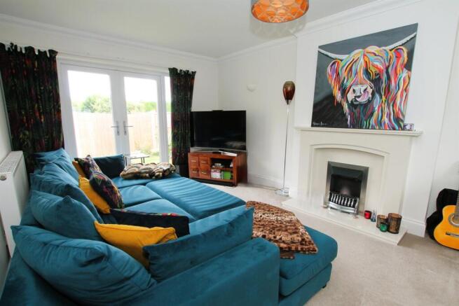 4 bed Detached to rent Image 7