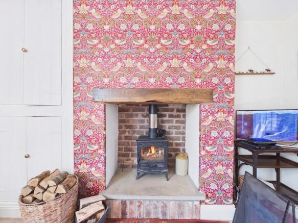 3 bed Semi-Detached for sale Image 11