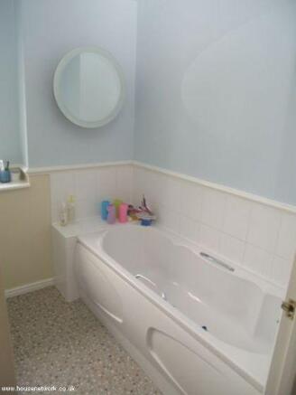 Photo 34