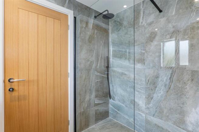 Master Bedroom Ensuite