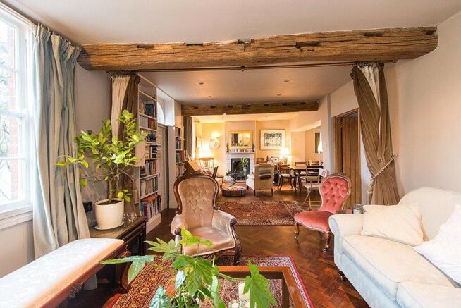 Sitting/Dining Room