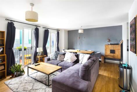 Kempton Court, 2 Durward Street, London, E1