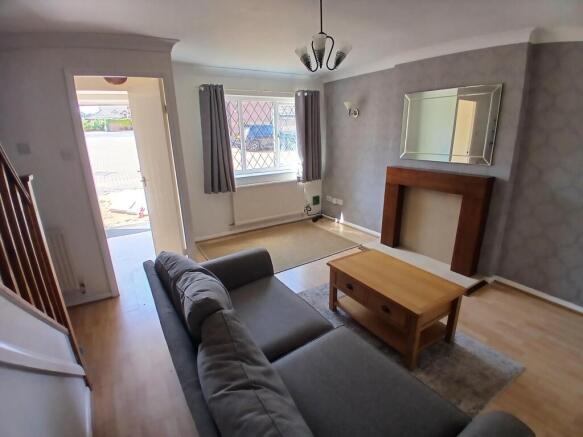 3 bed Semi-Detached for sale Image 4