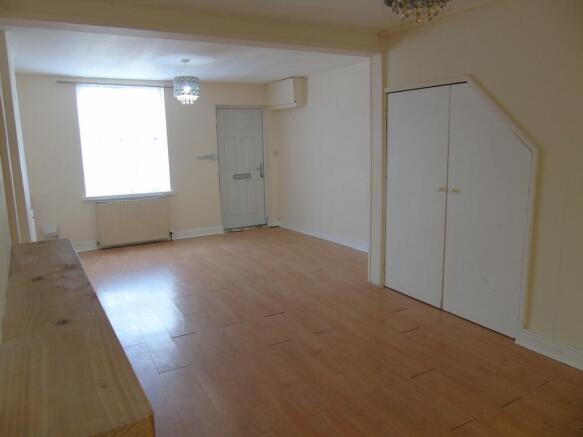 2 bed Terraced for sale Image 6