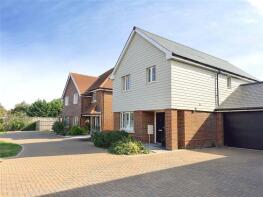18, Speedwell Chase, Littlehampton BN16 4QR