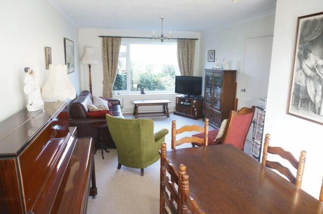 13 Castlemans Road