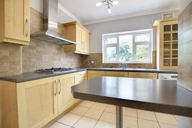 Kitchen/Breakfast Room