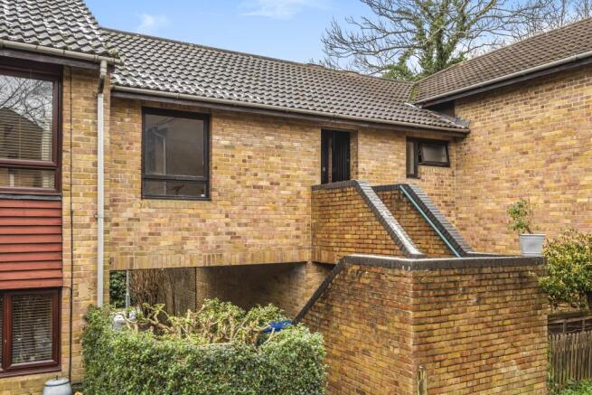External View 2