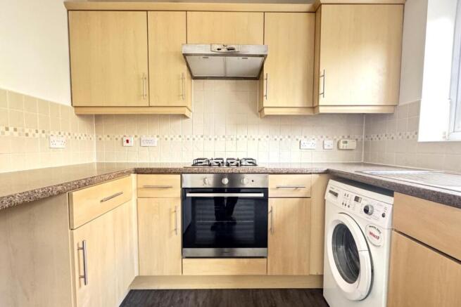 Kitchen 3.jpg