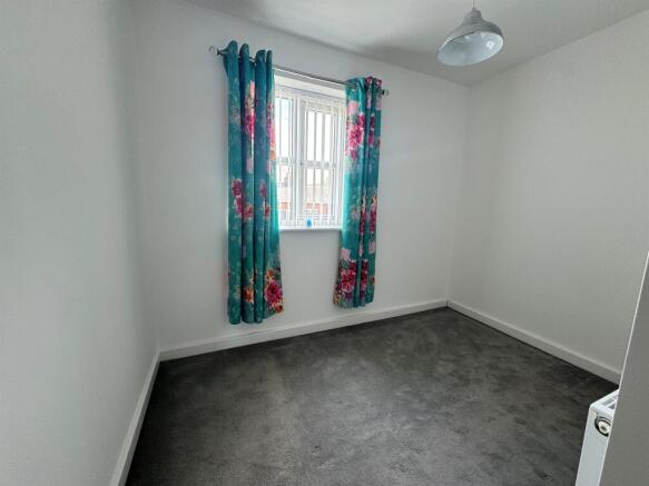 4 bed Town House for sale Image 9
