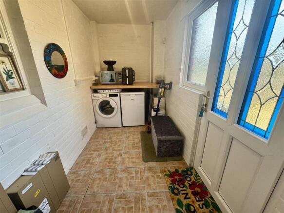 UTILITY ROOM