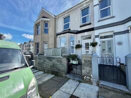 118, Desborough Road, Plymouth PL4 9PW