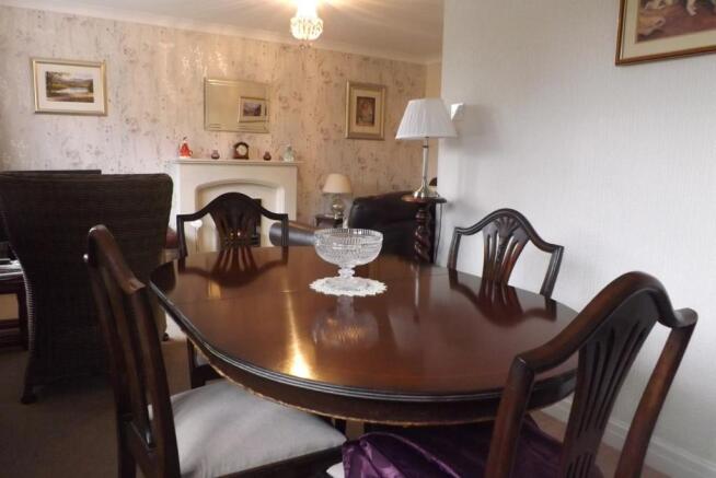 Dining room.