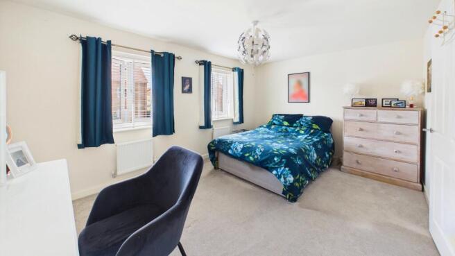 2 bed Semi-Detached for sale Image 8