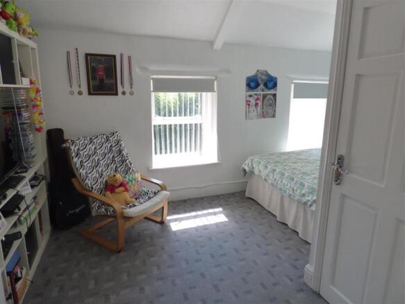 BEDROOM 3