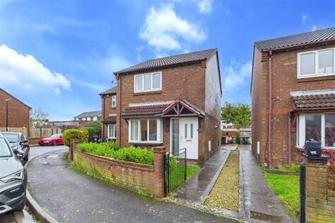 Modern living in a central Clevedon location