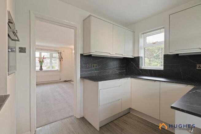 2 bed Semi-Detached Bungalow for sale Image 4