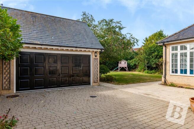 Double Garage
