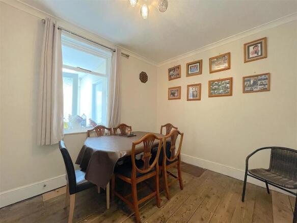 Dining Room (2).jpeg