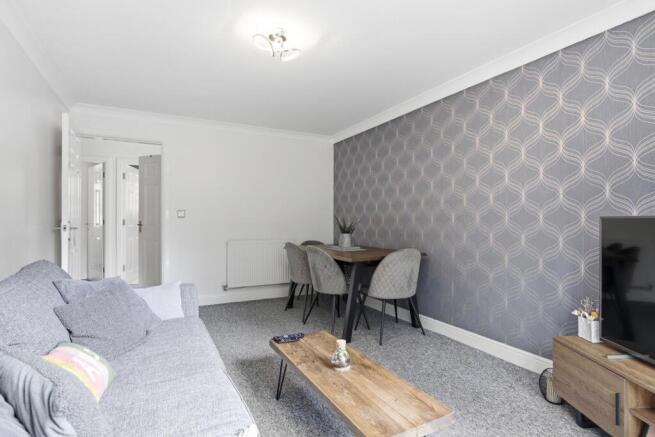 2 bed Flat for sale Image 10