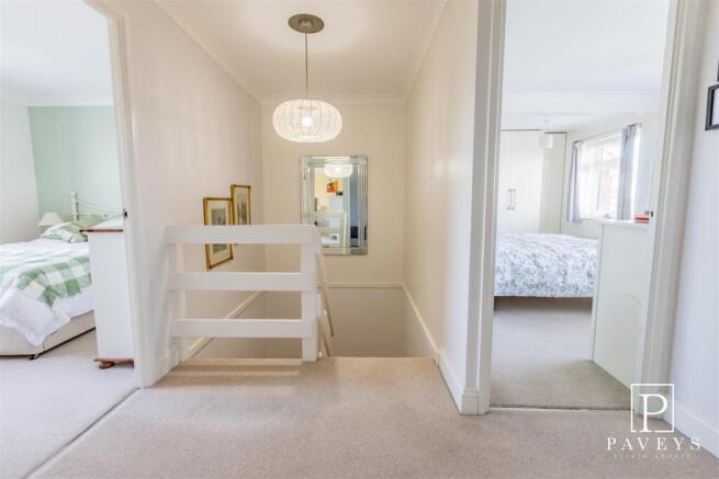 FIRST FLOOR LANDING