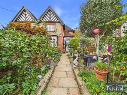Halstead Road, Earls Colne, Colchester, Essex, CO6