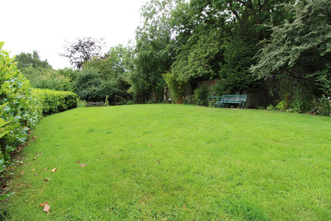 Communal gardens