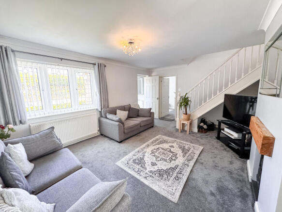 Beaumaris Way, Grove Park, Blackwood photo 4