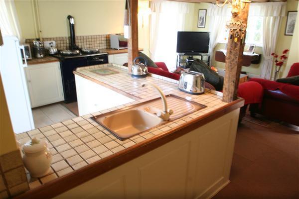 Kitchen/Snug