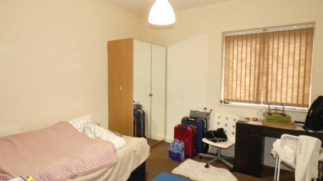 3 bed Block of Apartments for sale Image 8