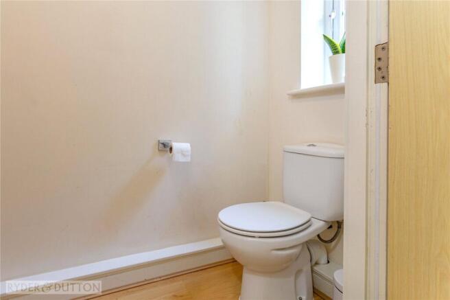 3 bed Semi-Detached for sale Image 6