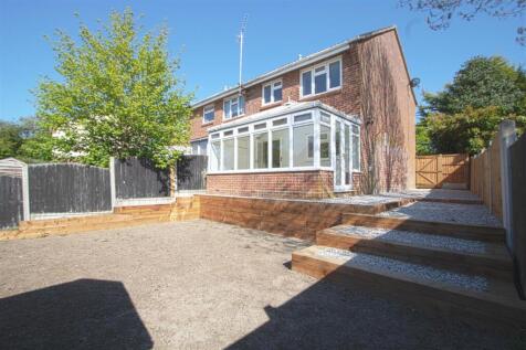 Cornflower Gardens, Billericay