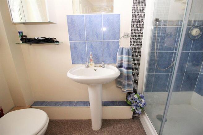 Annexe shower room