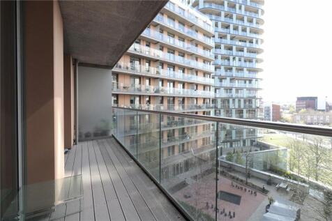 Loampit Vale, Lewisham, London