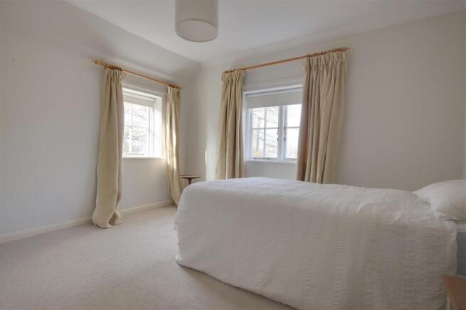 Bedroom.jpg