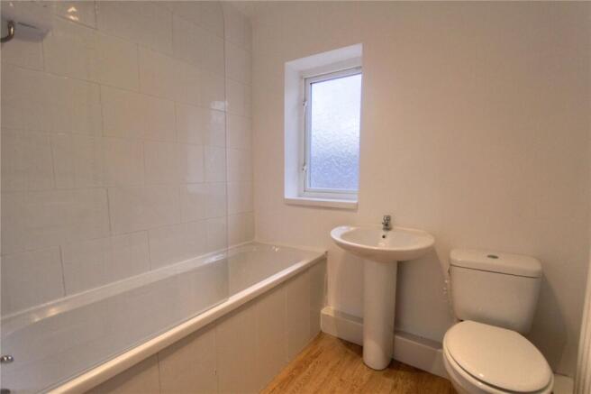 2 bed Semi-Detached for sale Image 5