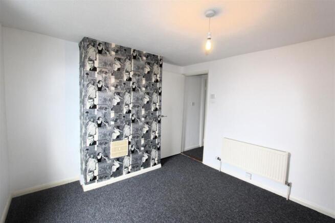 277, Station Road, Rainham photo 5