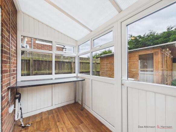4 bed Semi-Detached for sale Image 11