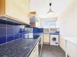17, Shirley Court, Norfolk Avenue, Nottingham NG9 6GT