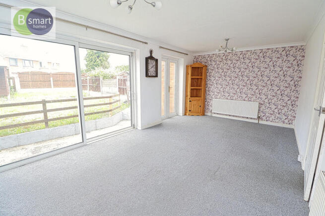 3 bed Town House for sale Image 5