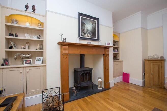 Fireplace in Sitt...