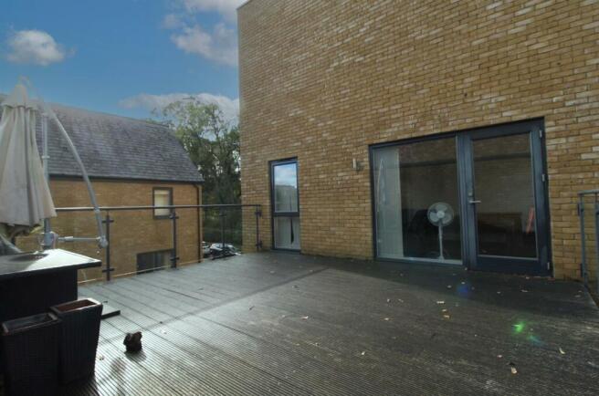Terrace 1.jpg