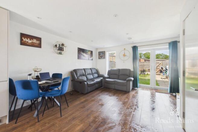 Living/Dining Room