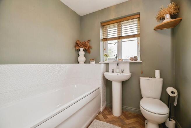 3 bed End of Terrace for sale Image 12