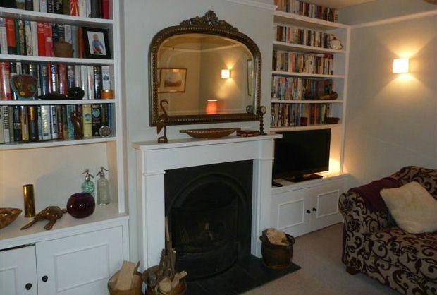 SITTING ROOM